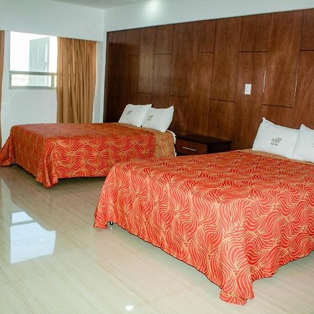 Hotel Rru Puebla Bagian luar foto