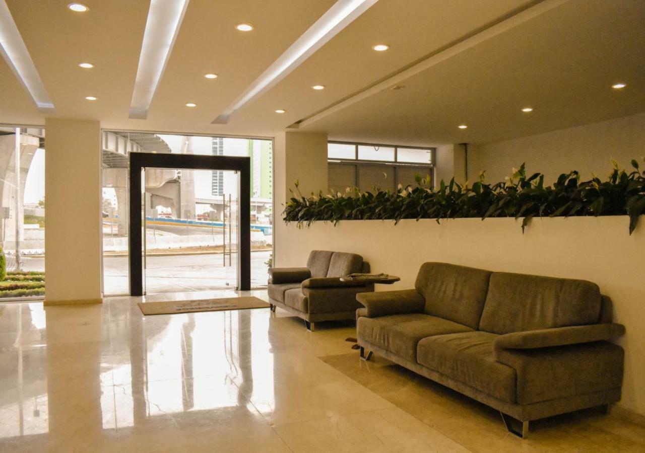 Hotel Rru Puebla Bagian luar foto